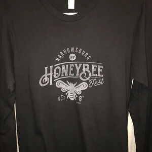 Oct 8, 2016 Narrowsburg NY Honey bee festival long sleeve  t-shirt size S